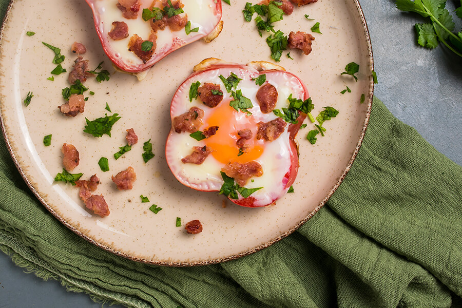 3-Ingredient Chroizo & Egg Bell Pepper Rings