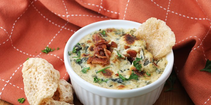 Bacon and Roasted Garlic Spinach Dip