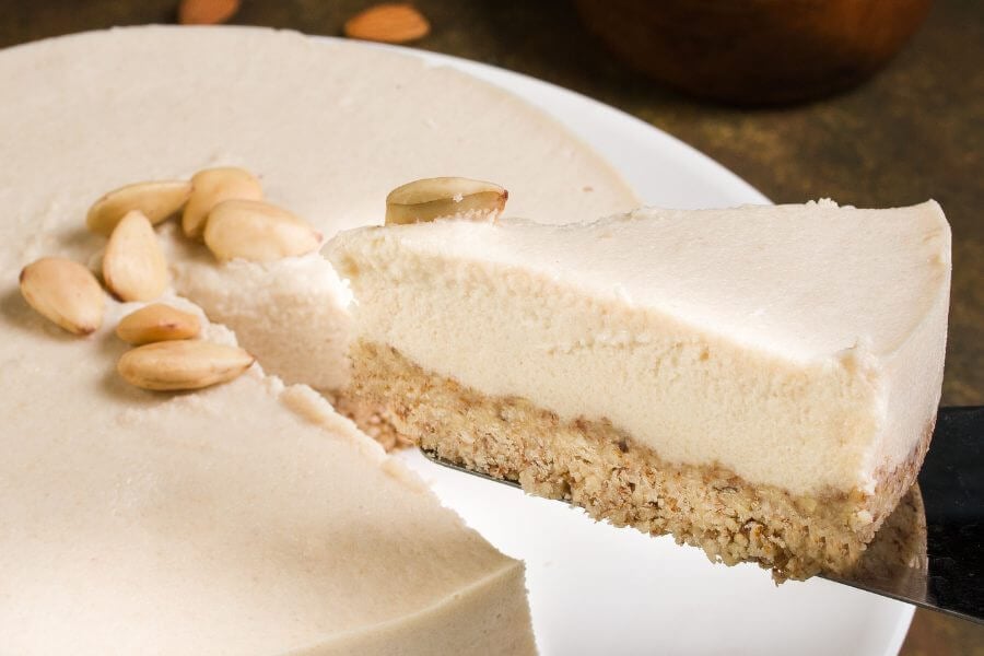 Keto Almond Cake