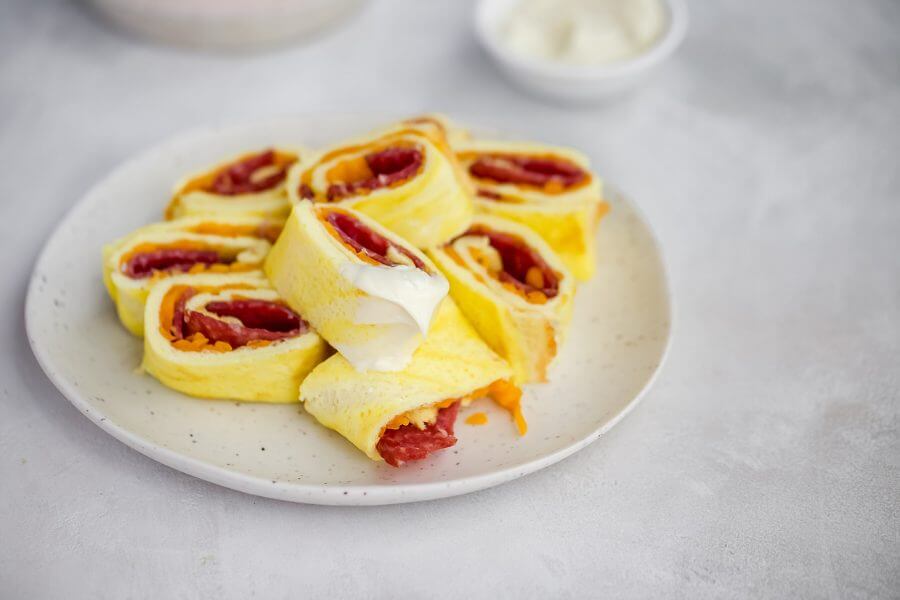 Keto Cloud Bread Roll Ups