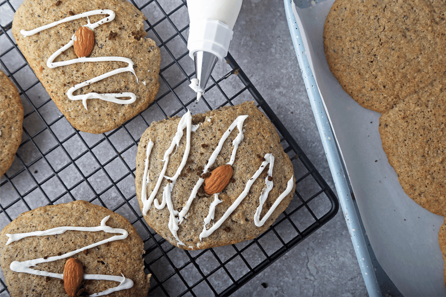 Low Carb Vanilla Latte Cookies